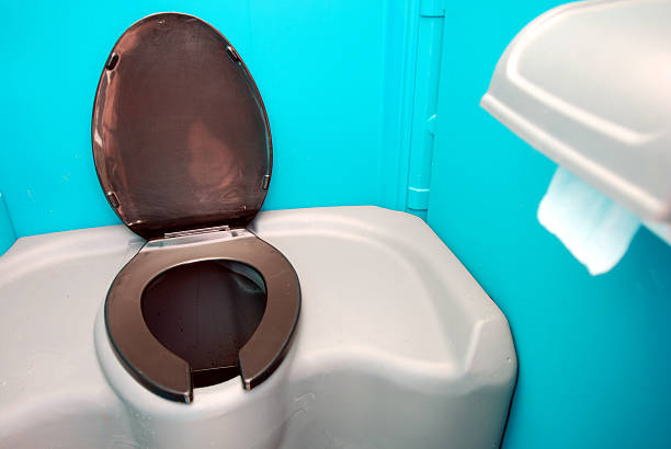 Best Luxury portable toilet rental  in Gateway, AK