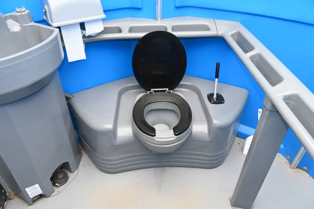 Portable Toilet Options We Offer in Gateway, AK